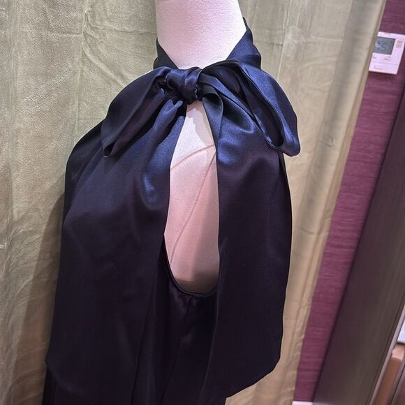 Diane Von Furstenberg satin silk navy Blue Halter Sheath Mini Dress, US10 - Picture 5 of 7